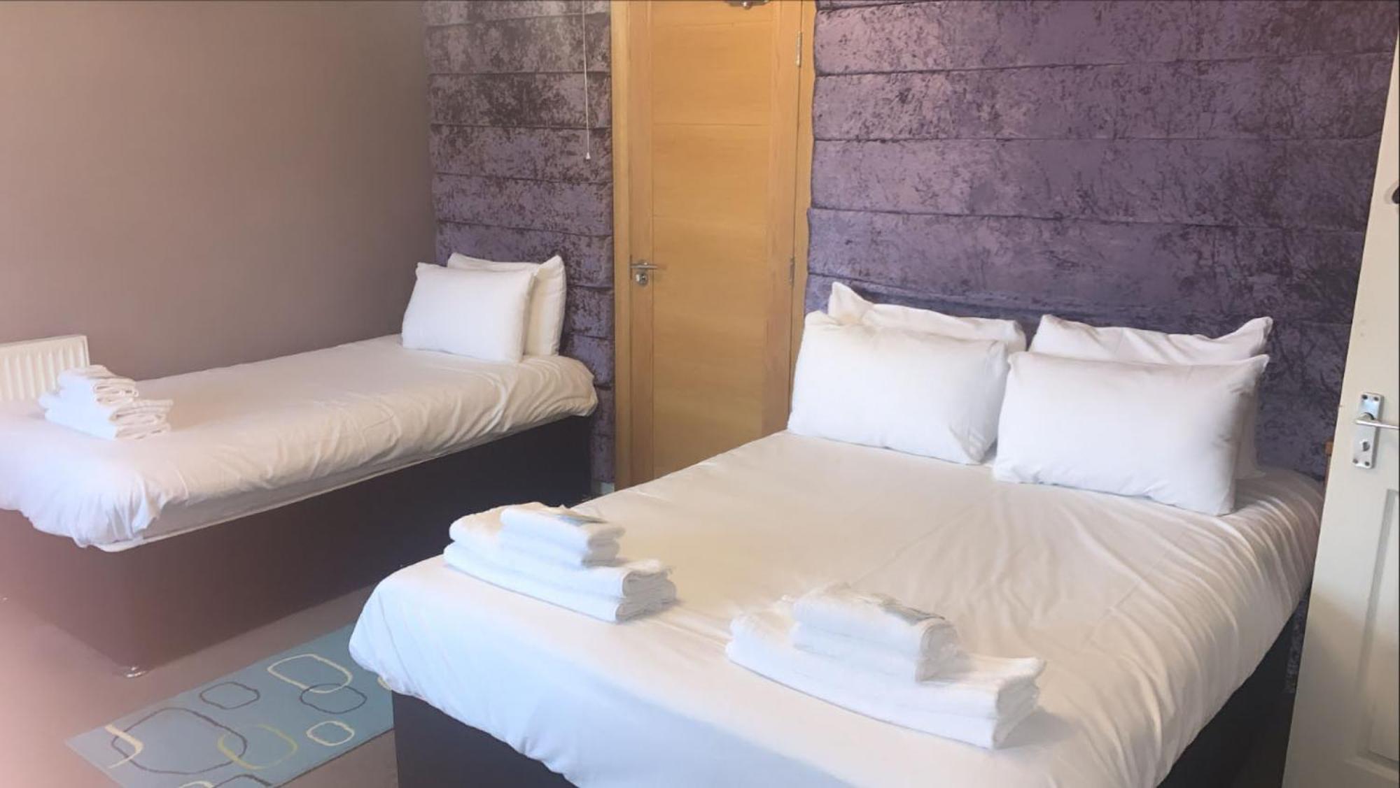 Hotels 24-7 - The Old Victoria Hotel نيوبورت المظهر الخارجي الصورة